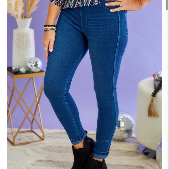 Rae Mode pull-on skinny jeans - Picture 7 of 8